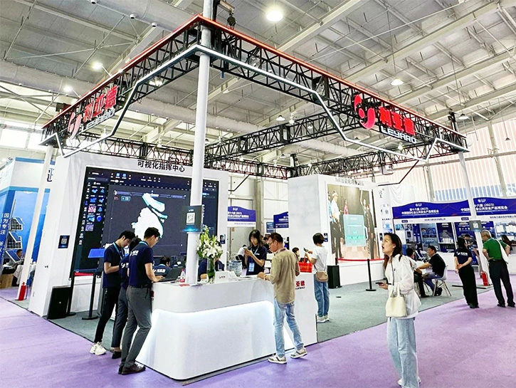 KOMk81686297558